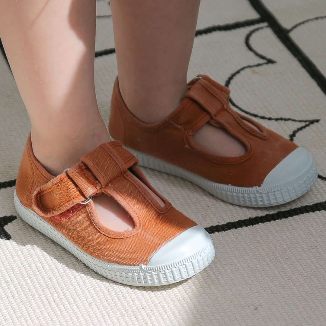 Quel âge acheter première chaussures online bébé